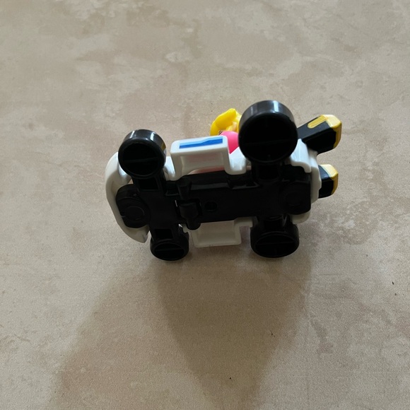 Princess and Toad Racer Toy Car Set - Picture 4 of 11